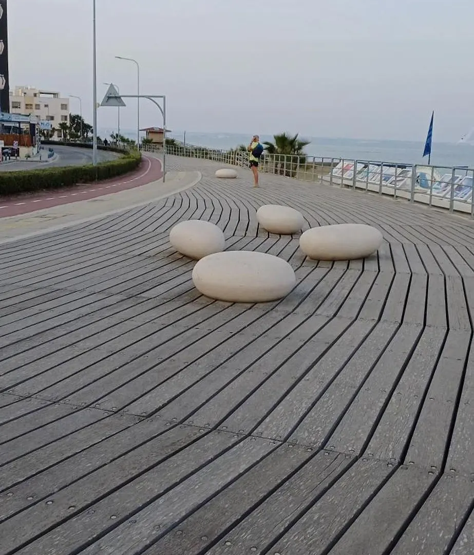 Makenzy Mermaid 2 Bedroom Apartment 拉纳卡 塞浦路斯